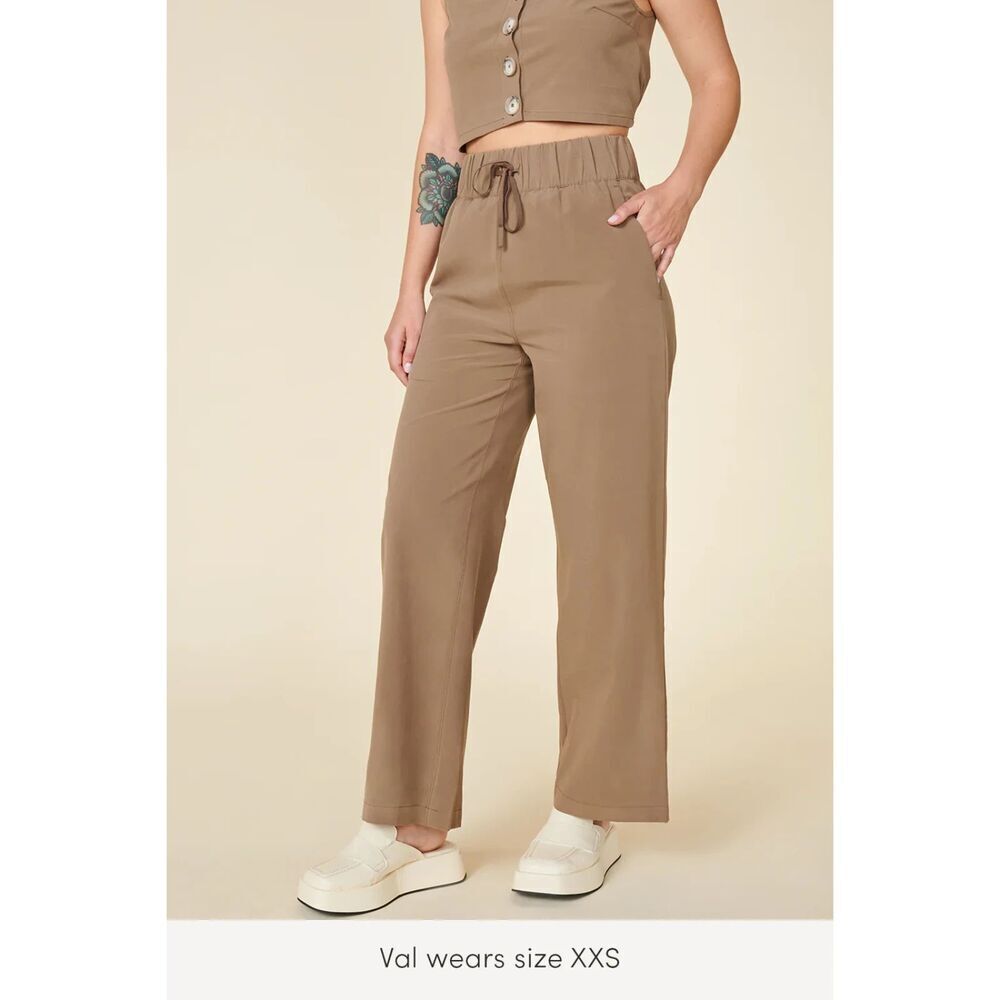 Wayre Cruiser Wide Leg Stretch Pant in Shiitake